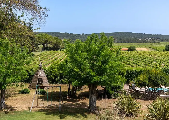 Domaine De Parazols Hébergement de vacances *